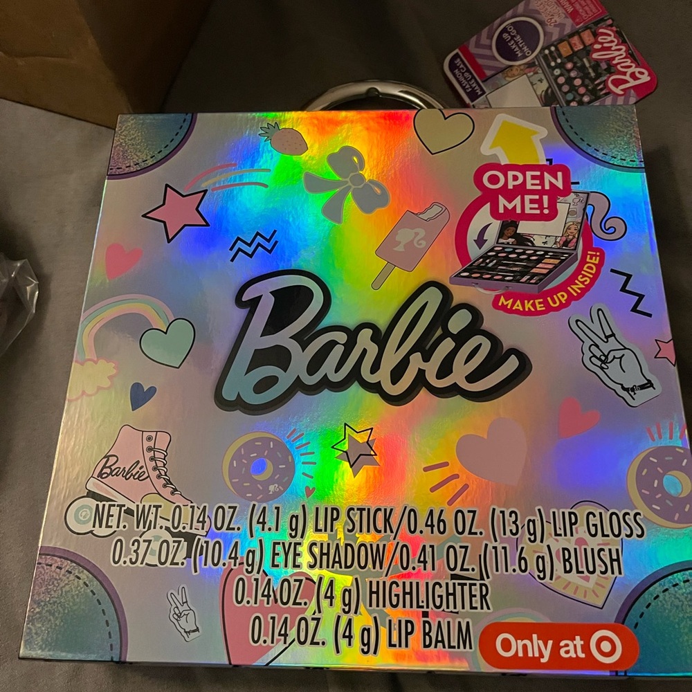NWT Barbie Holographic Makeup case with makeup